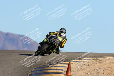 media/Jan-09-2022-SoCal Trackdays (Sun) [[2b1fec8404]]/Turn 12 Backside (130pm)/